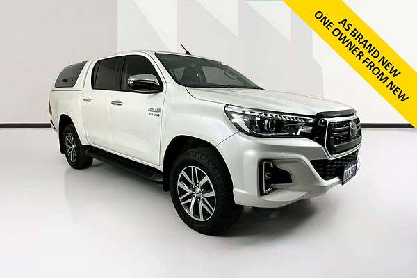 2020 Toyota HILUX SR5 (4x4) GUN126R FACELIFT 4X4