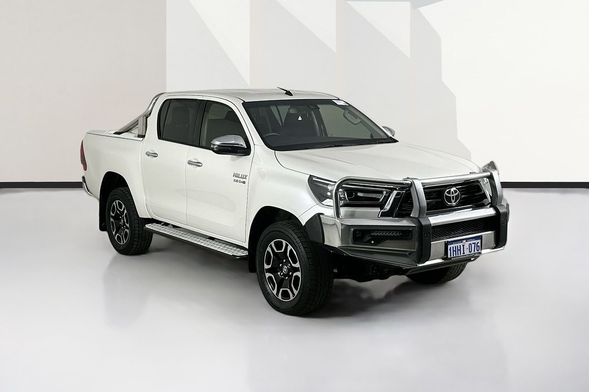 2021 Toyota HILUX SR5 (4x4) GUN126R FACELIFT 4X4
