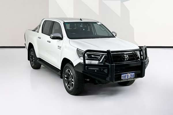 2021 Toyota HILUX SR5 (4x4) GUN126R 4X4