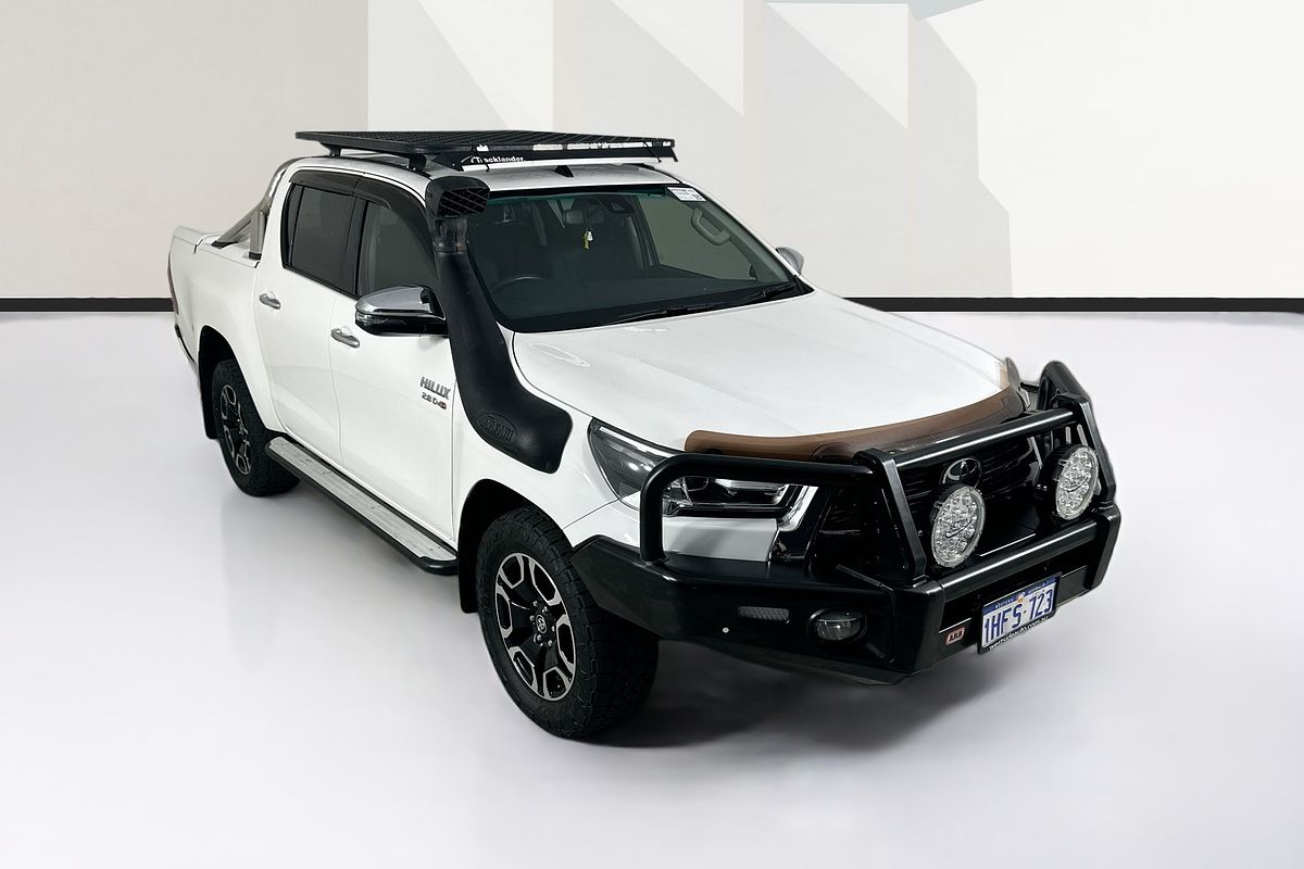 2021 Toyota HILUX SR5 (4x4) GUN126R 4X4