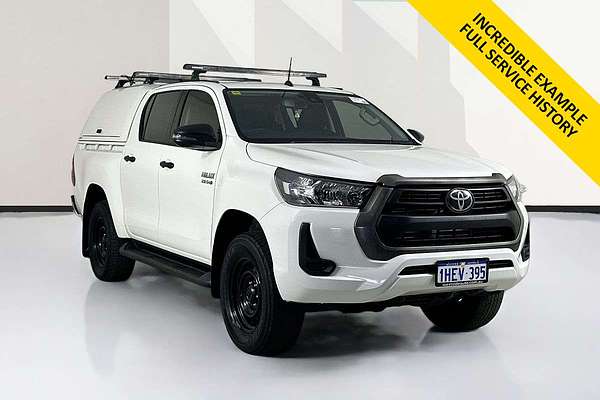 2020 Toyota HILUX SR (4x4) GUN126R FACELIFT 4X4