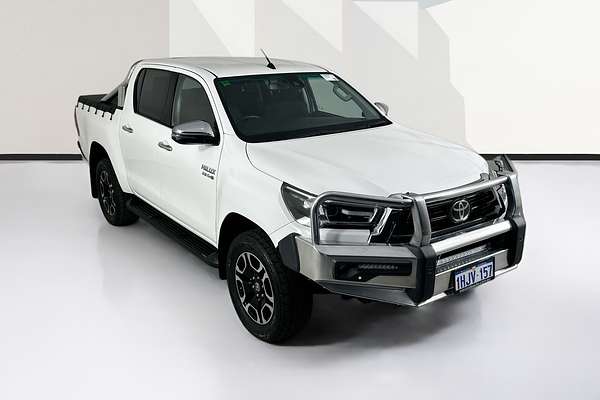 2021 Toyota HILUX SR5 (4x4) GUN126R FACELIFT 4X4