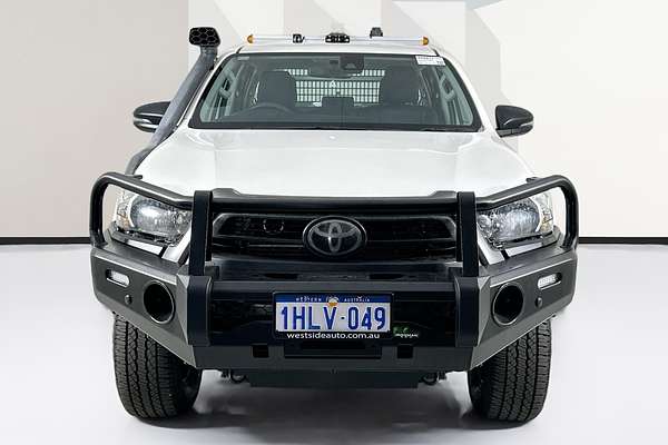 2021 Toyota HILUX SR (4x4) GUN126R FACELIFT 4X4