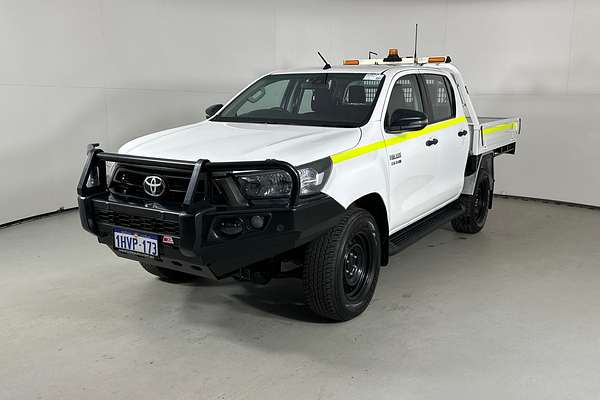 2021 Toyota HILUX SR (4x4) GUN126R FACELIFT 4X4