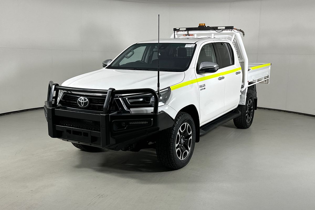 2021 Toyota HILUX SR5 (4x4) GUN126R FACELIFT 4X4