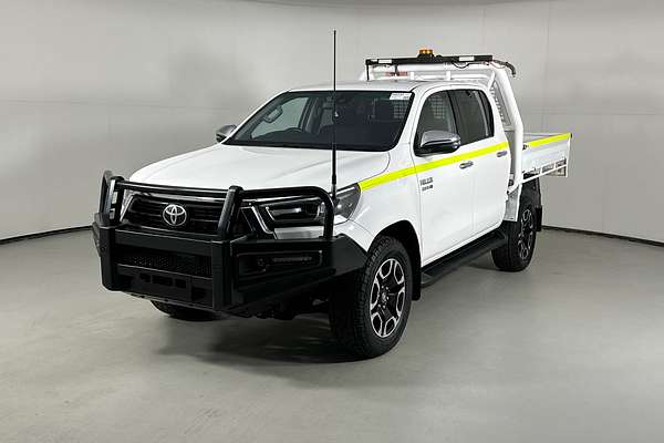 2021 Toyota HILUX SR5 (4x4) GUN126R FACELIFT 4X4
