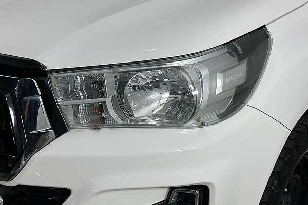 2018 Toyota Hilux SR GUN126R 4X4