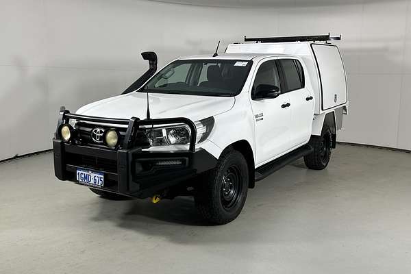 2018 Toyota HILUX SR (4x4) GUN126R MY17 4X4