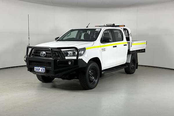 2020 Toyota HILUX SR (4x4) GUN126R FACELIFT 4X4