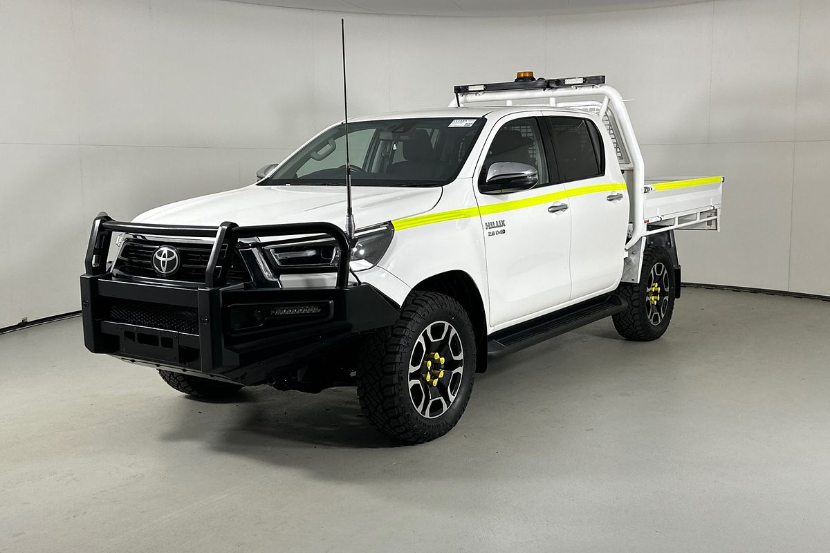 2021 Toyota HILUX SR5 (4x4) GUN126R FACELIFT 4X4