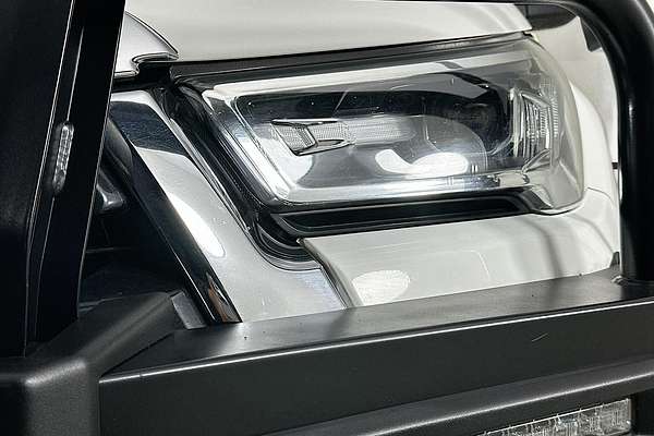 2021 Toyota HILUX SR5 GUN126R 4X4