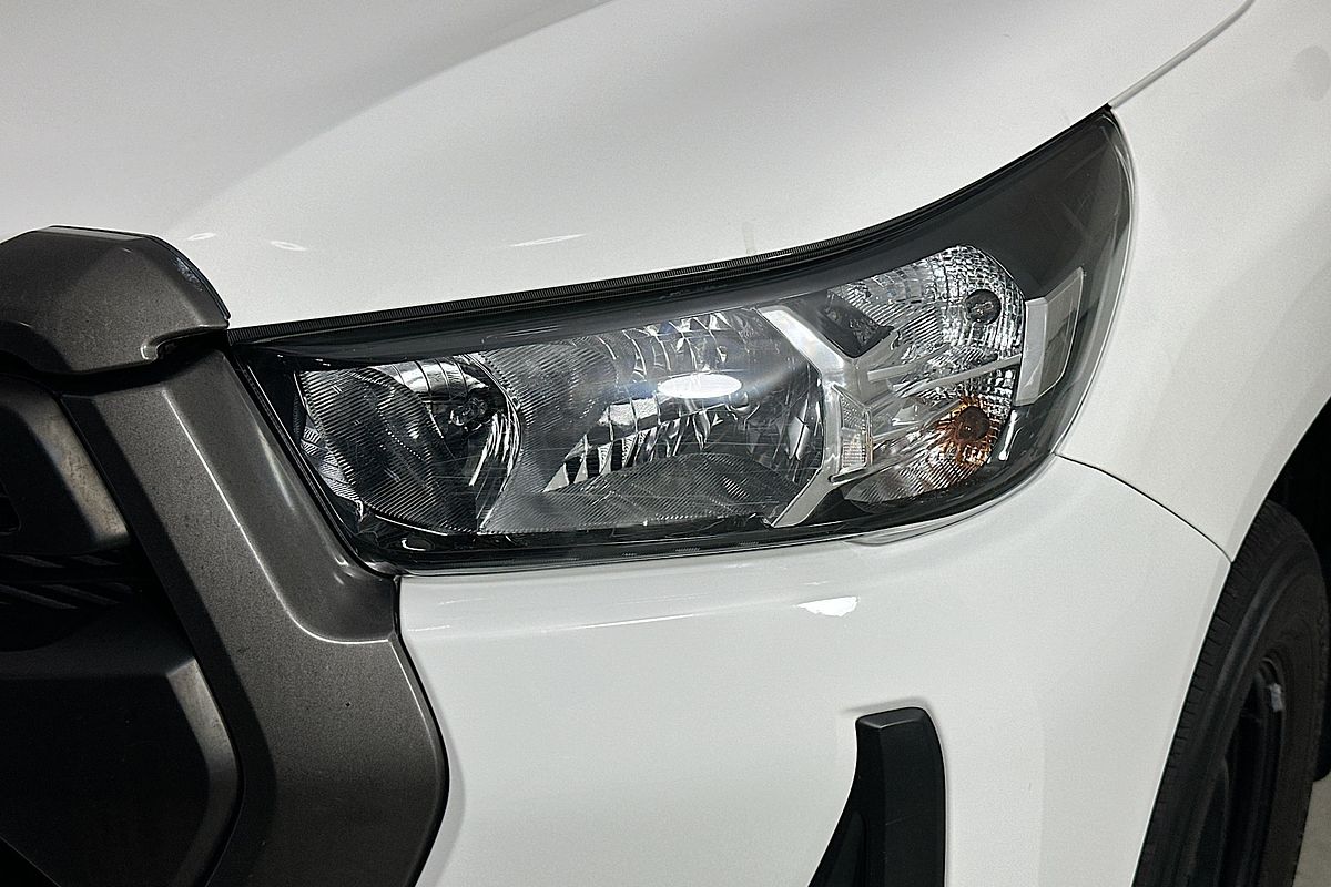 2021 Toyota HILUX SR (4x4) GUN126R 4X4