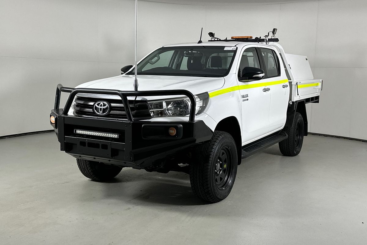 2016 Toyota HILUX SR (4x4) GUN126R 4X4