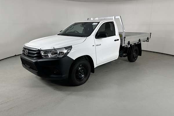 2025 Toyota HILUX Workmate TGN121R REAR WHEEL DRIVE
