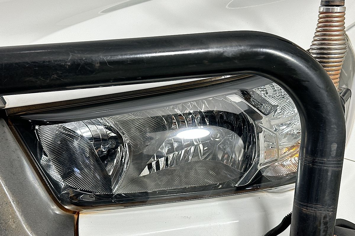 2023 Toyota Hilux SR GUN126R 4X4