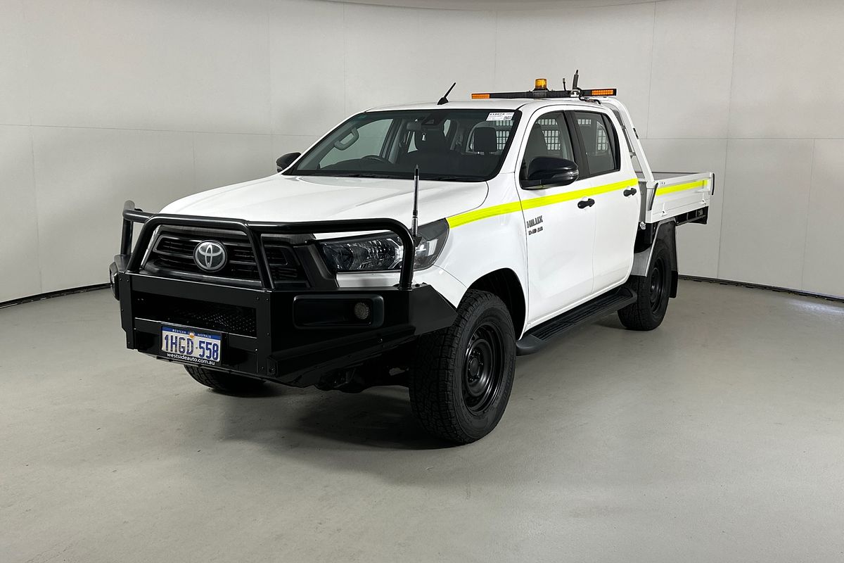 2020 Toyota HILUX SR (4x4) GUN126R FACELIFT 4X4
