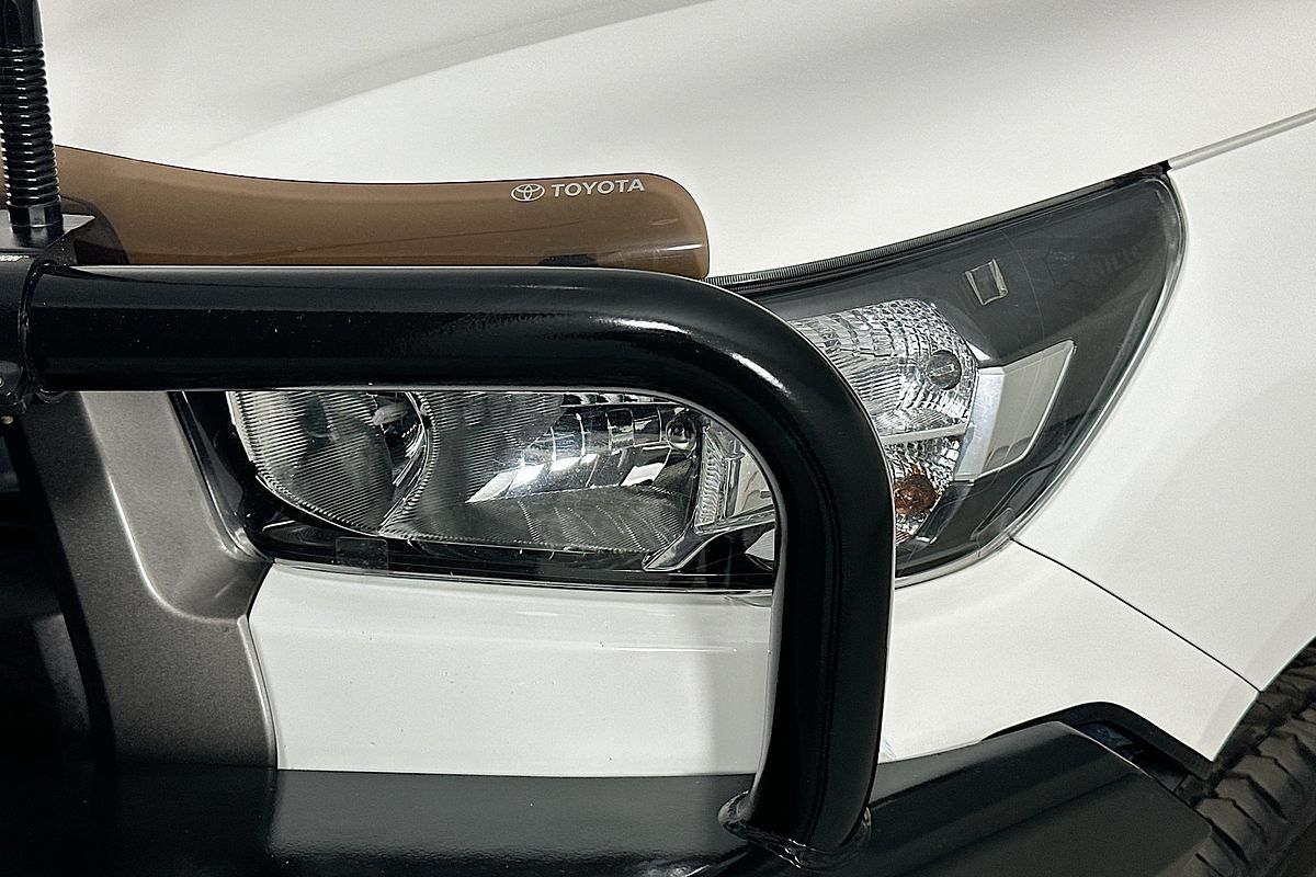 2021 Toyota HILUX SR GUN126R 4X4