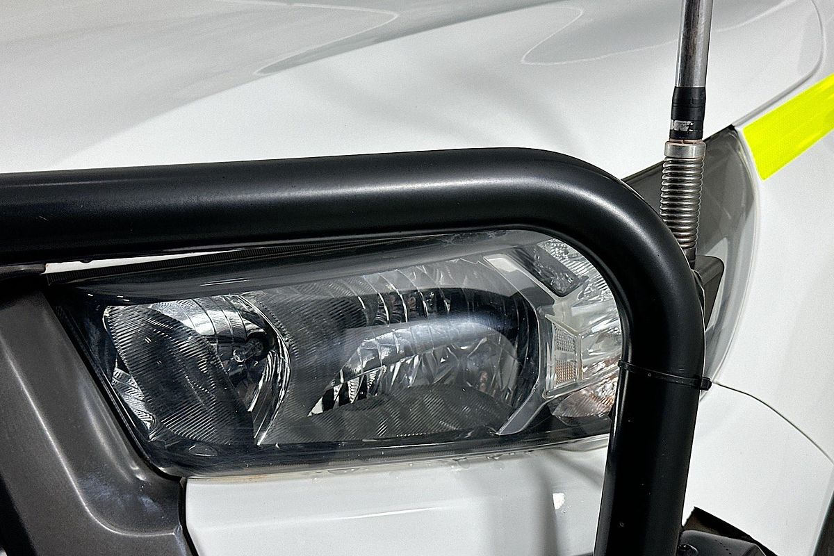 2021 Toyota HILUX SR (4x4) GUN126R 4X4