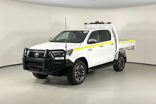 2021 Toyota HILUX SR5 (4x4) GUN126R 4X4