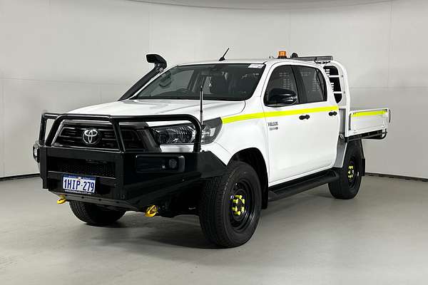 2021 Toyota HILUX SR (4x4) GUN126R FACELIFT 4X4