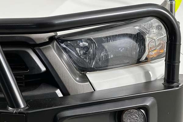 2021 Toyota HILUX SR (4x4) GUN126R FACELIFT 4X4