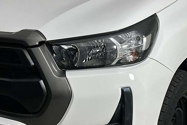 2022 Toyota HILUX SR (4x4) GUN126R 4X4