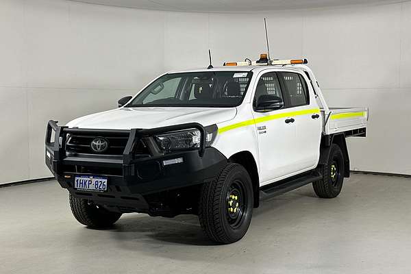 2021 Toyota HILUX SR (4x4) GUN126R FACELIFT 4X4