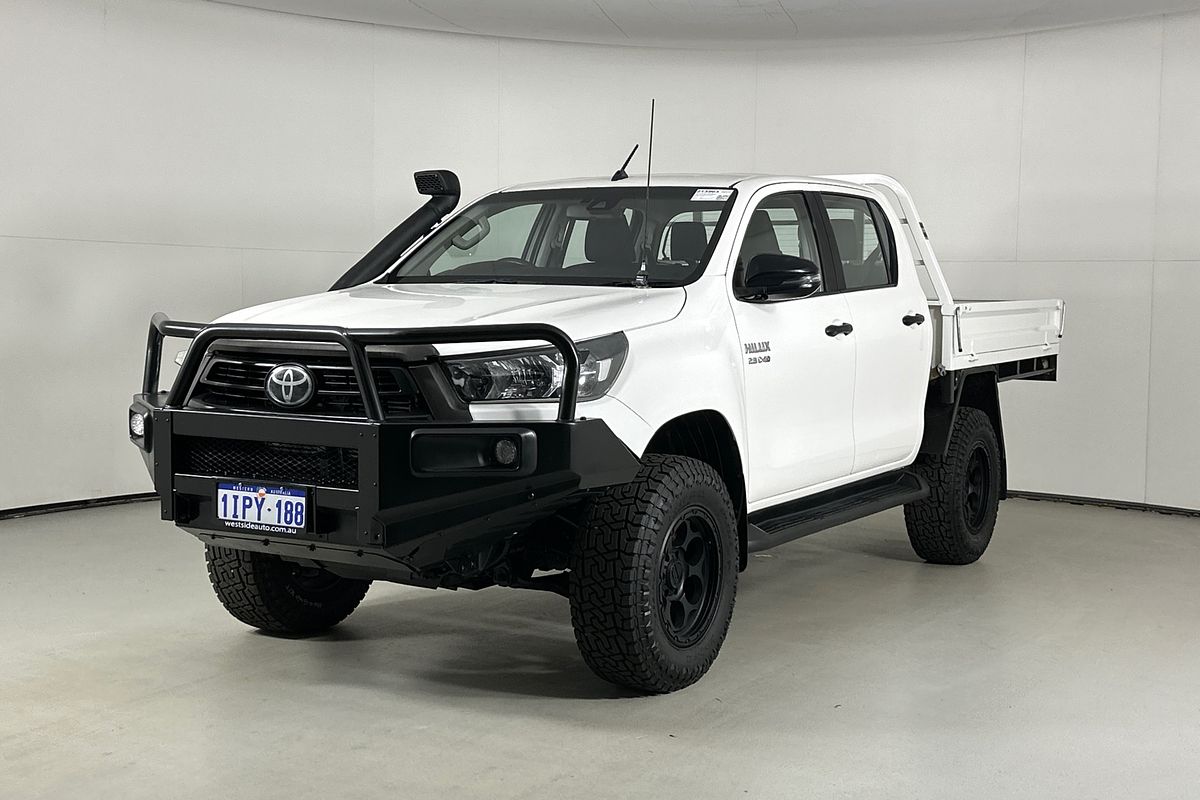 2020 Toyota HILUX SR (4x4) GUN126R FACELIFT 4X4