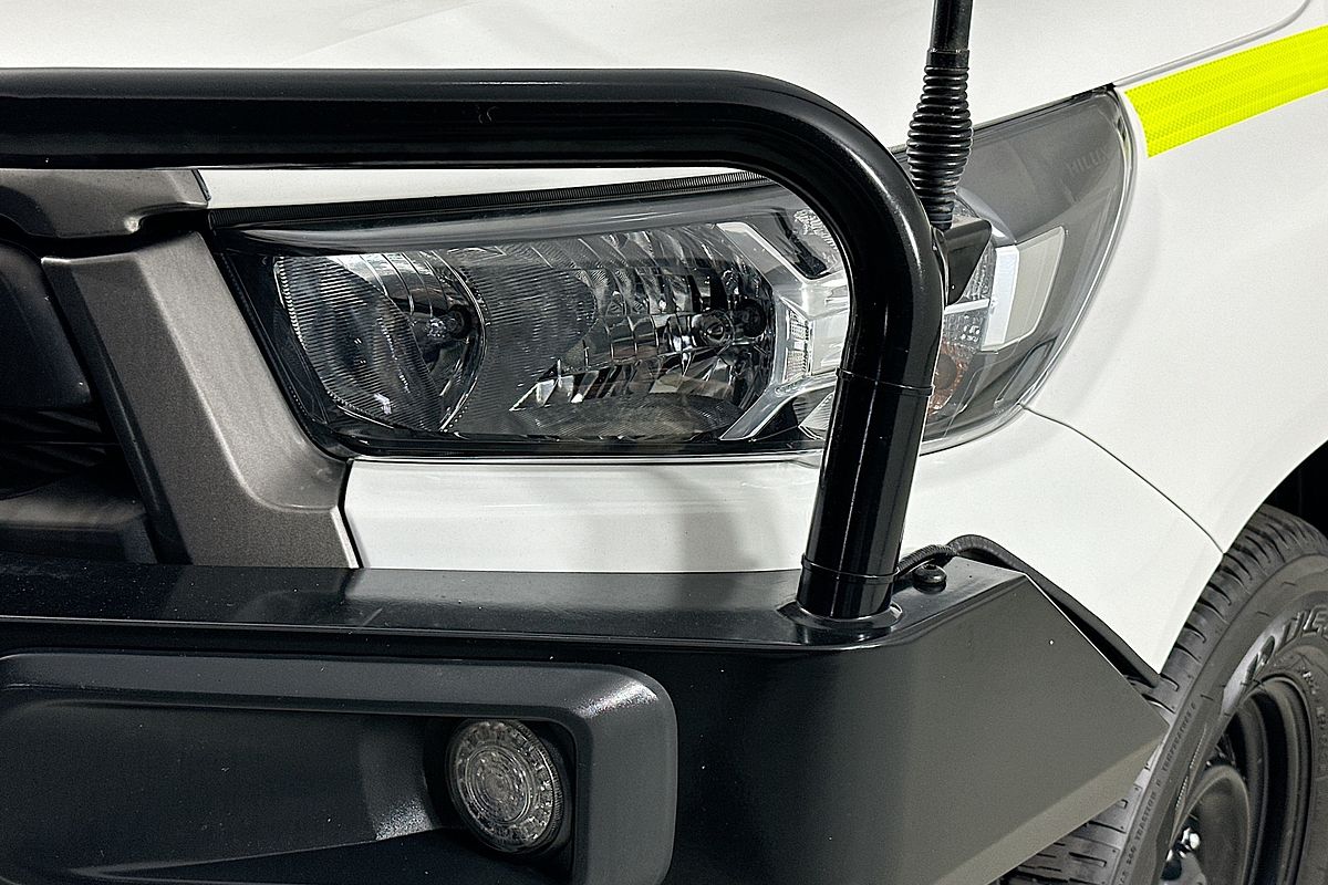 2022 Toyota HILUX SR (4x4) GUN126R 4X4