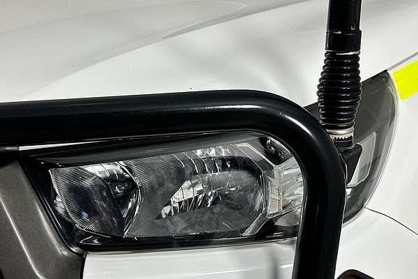 2022 Toyota HILUX SR (4x4) GUN126R 4X4