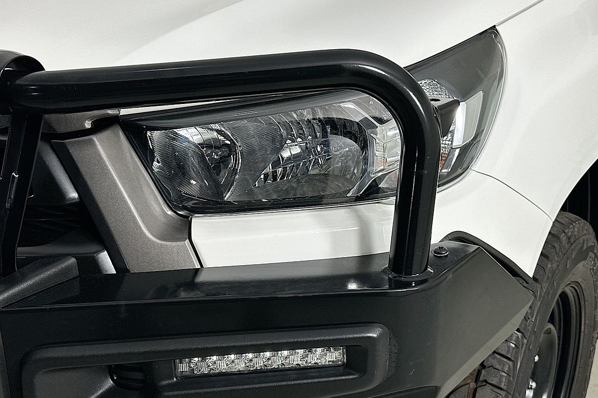 2021 Toyota HILUX SR (4x4) GUN126R 4X4