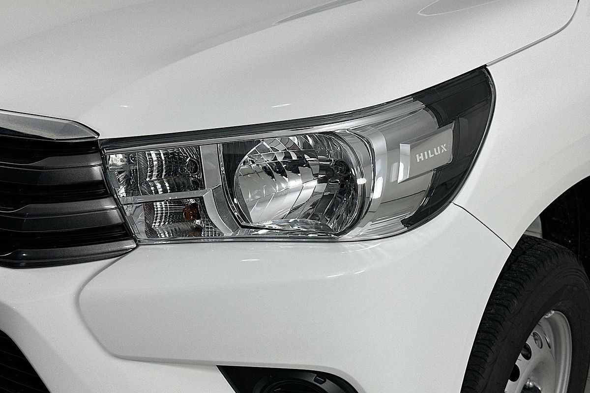 2024 Toyota HILUX SR (4x4) GUN126R 4X4