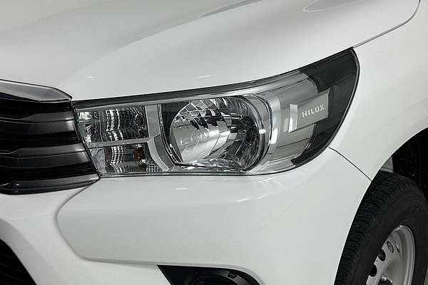 2024 Toyota HILUX SR (4x4) GUN126R 4X4