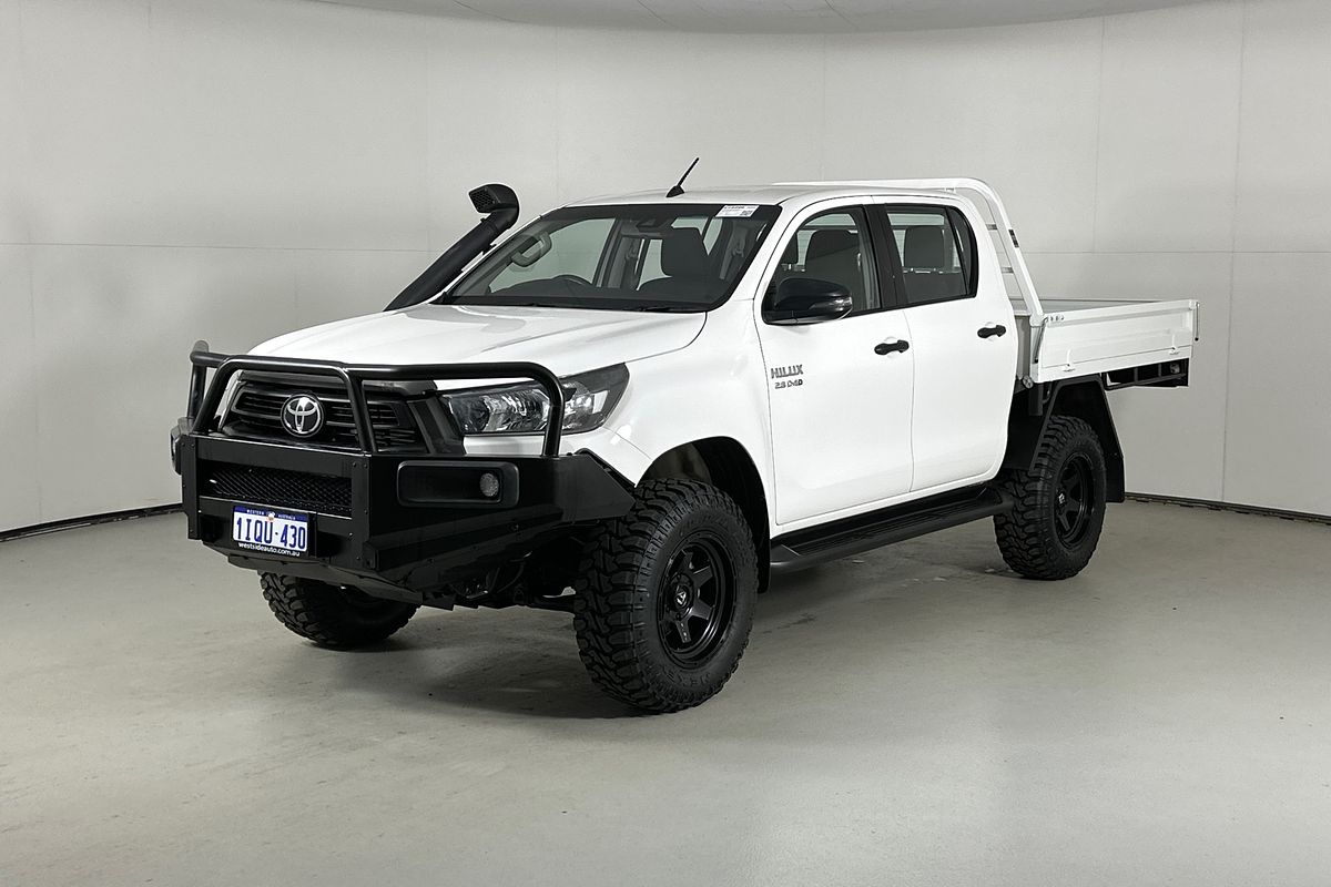 2020 Toyota HILUX SR (4x4) GUN126R FACELIFT 4X4