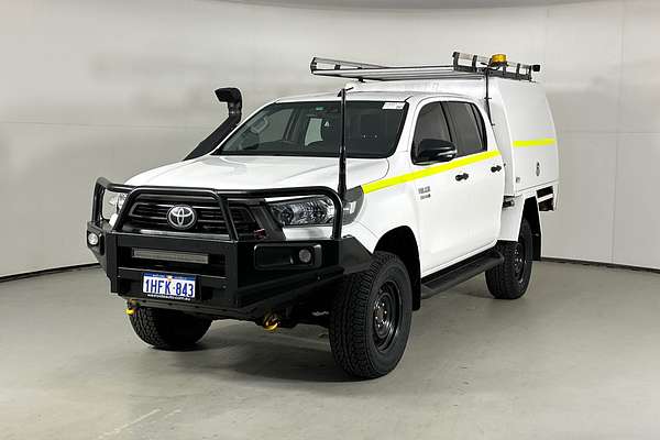 2020 Toyota HILUX SR (4x4) GUN126R FACELIFT 4X4