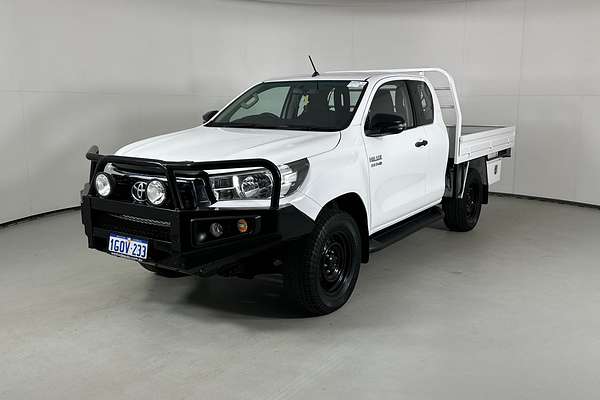 2018 Toyota Hilux SR (4x4) GUN126R MY19 4X4