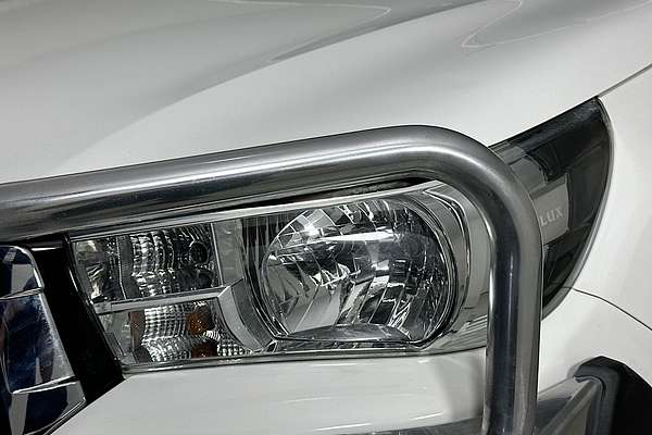 2018 Toyota HILUX SR (4x4) GUN126R MY19 4X4