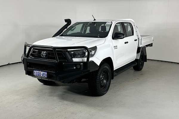 2020 Toyota HILUX SR (4x4) GUN126R FACELIFT 4X4