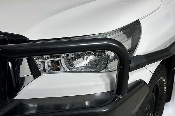 2020 Toyota HILUX SR (4x4) GUN126R MY19 4X4