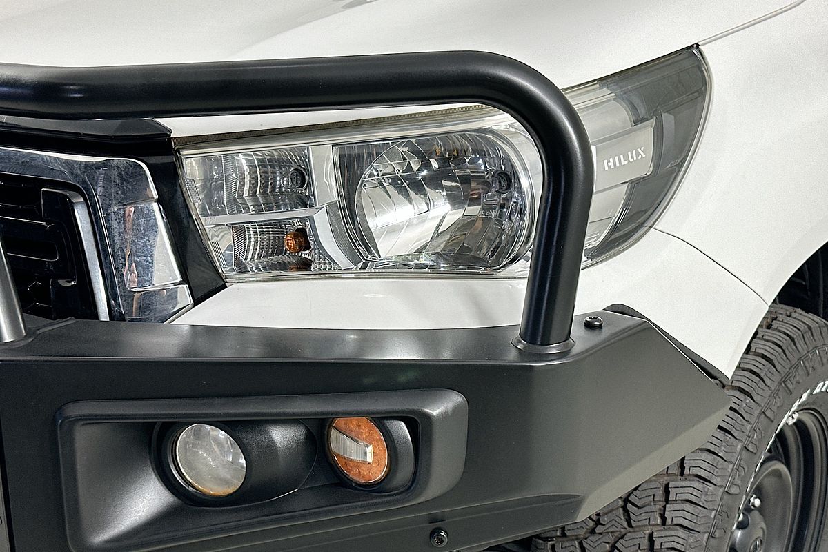 2019 Toyota Hilux SR (4x4) GUN126R MY19 UPGRADE 4X4