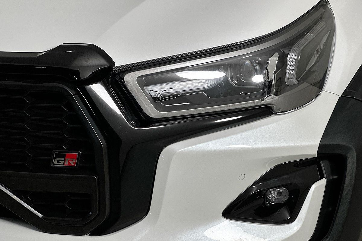 2024 Toyota HILUX GR-SPORT (4x4) GUN126R FACELIFT 4X4