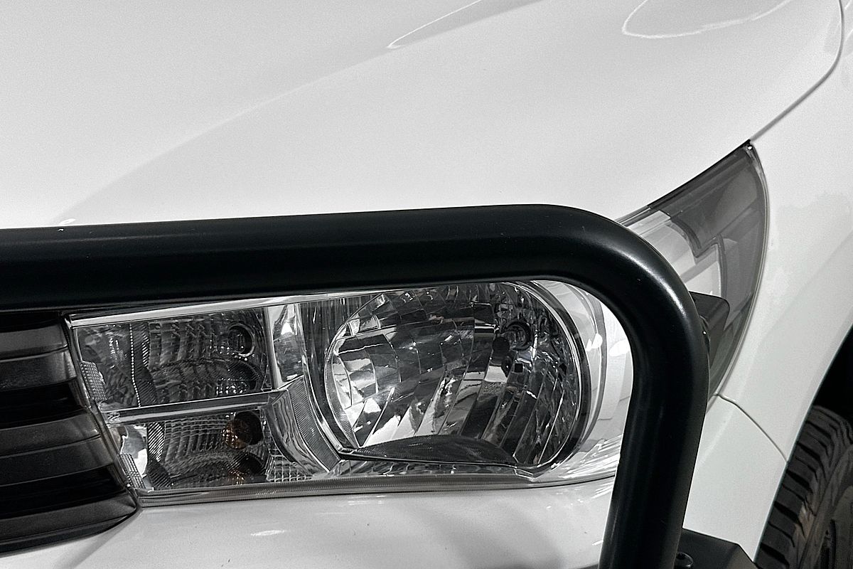 2022 Toyota HILUX SR (4x4) GUN126R 4X4