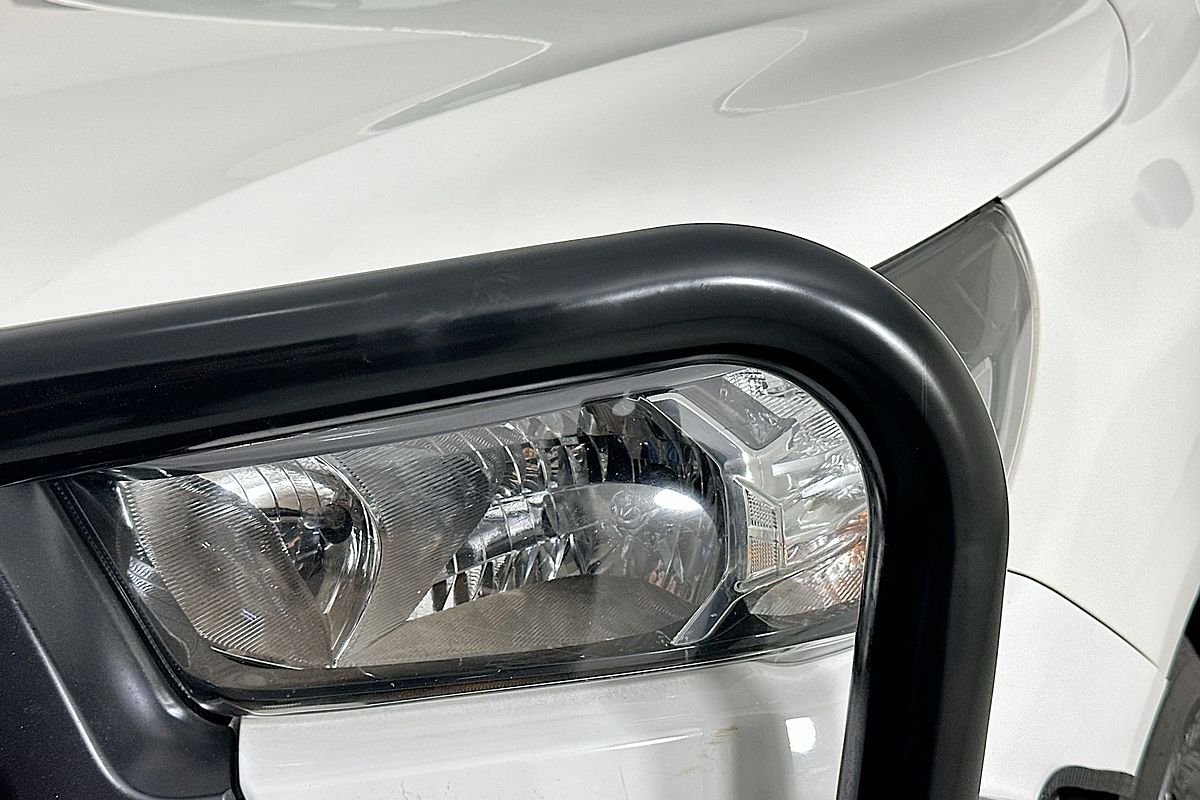 2021 Toyota HILUX WORKMATE (4x4) GUN125R FACELIFT 4X4