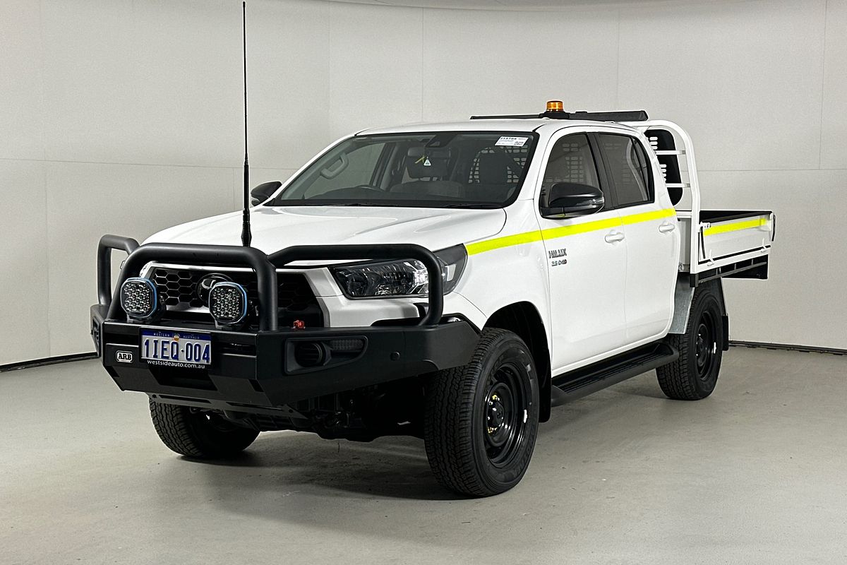 2024 Toyota HILUX SR (4x4) STEEL WHEELS GUN126R 4X4