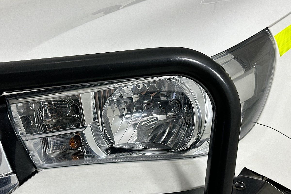 2023 Toyota HILUX SR (4x4) GUN126R 4X4