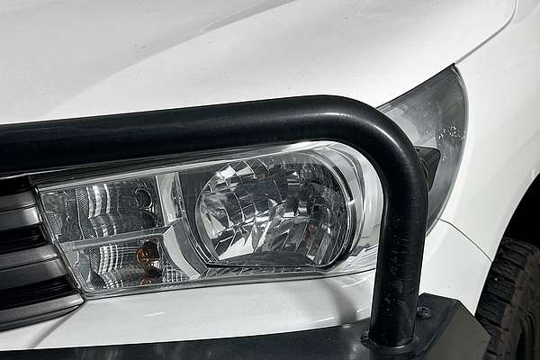 2022 Toyota HILUX SR (4x4) GUN126R 4X4