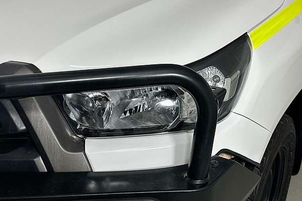 2022 Toyota HILUX SR (4x4) GUN126R 4X4