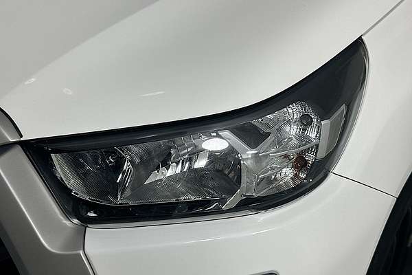 2022 Toyota HILUX SR (4x4) GUN126R 4X4