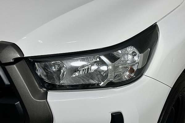 2022 Toyota HILUX SR (4x4) GUN126R 4X4