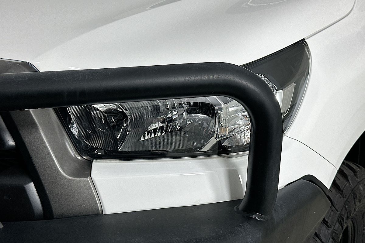 2022 Toyota HILUX SR (4x4) GUN126R 4X4